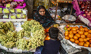 india_300x180_03_17_2017_whlslmrkt_0m8a9164